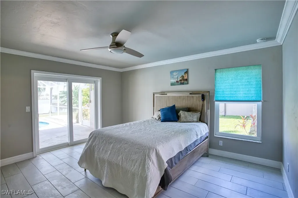 911 SW 3rd Avenue Cape Coral FL 33991