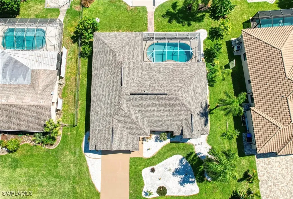 911 SW 3rd Avenue Cape Coral FL 33991