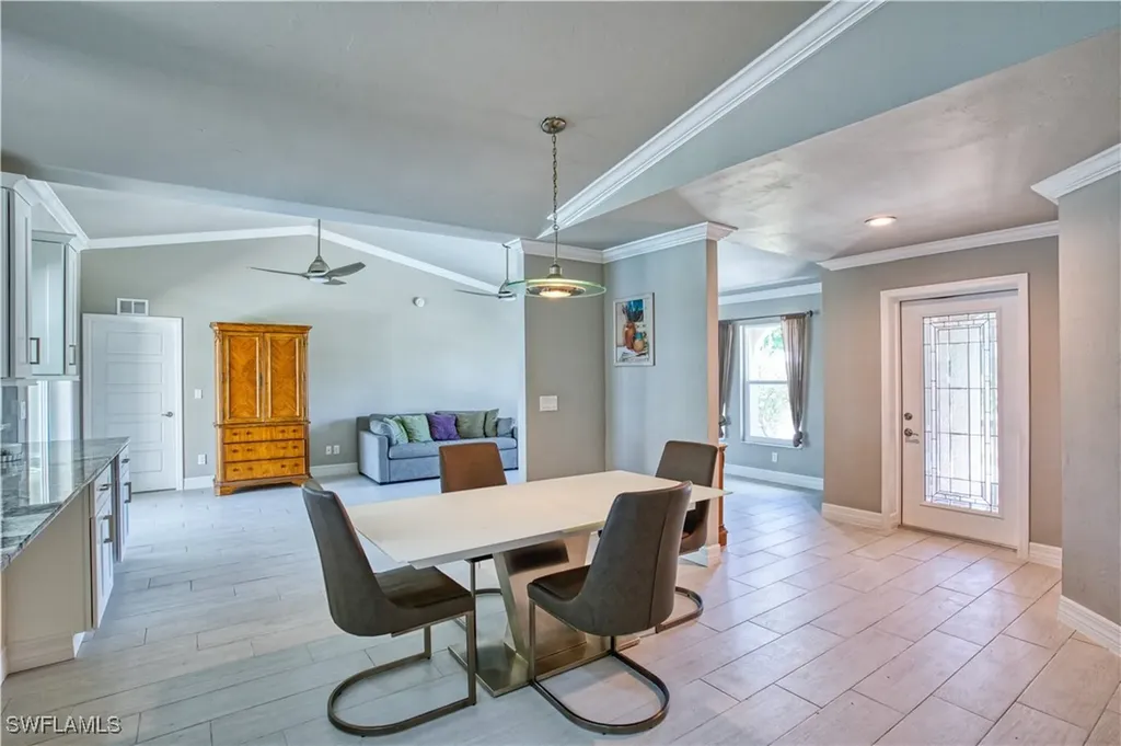 911 SW 3rd Avenue Cape Coral FL 33991