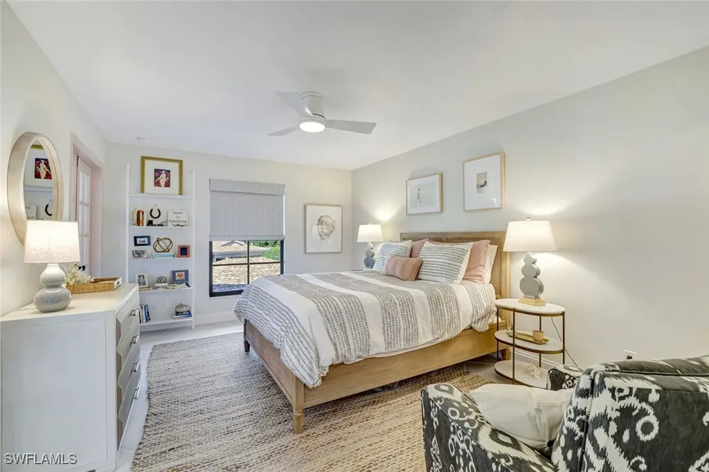 3107 Riviera Drive Naples FL 34103