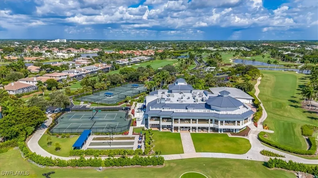 2431 Breakwater Way Naples FL 34112