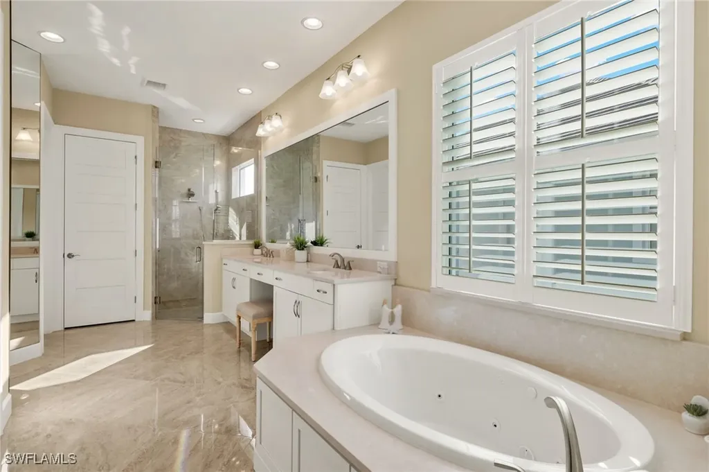 5971 Barthelemy Avenue Naples FL 34113