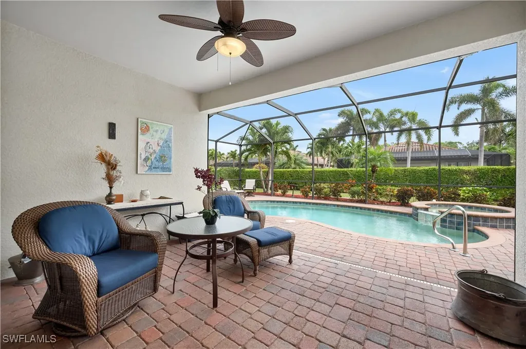 3926 Sapphire Way Naples FL 34114