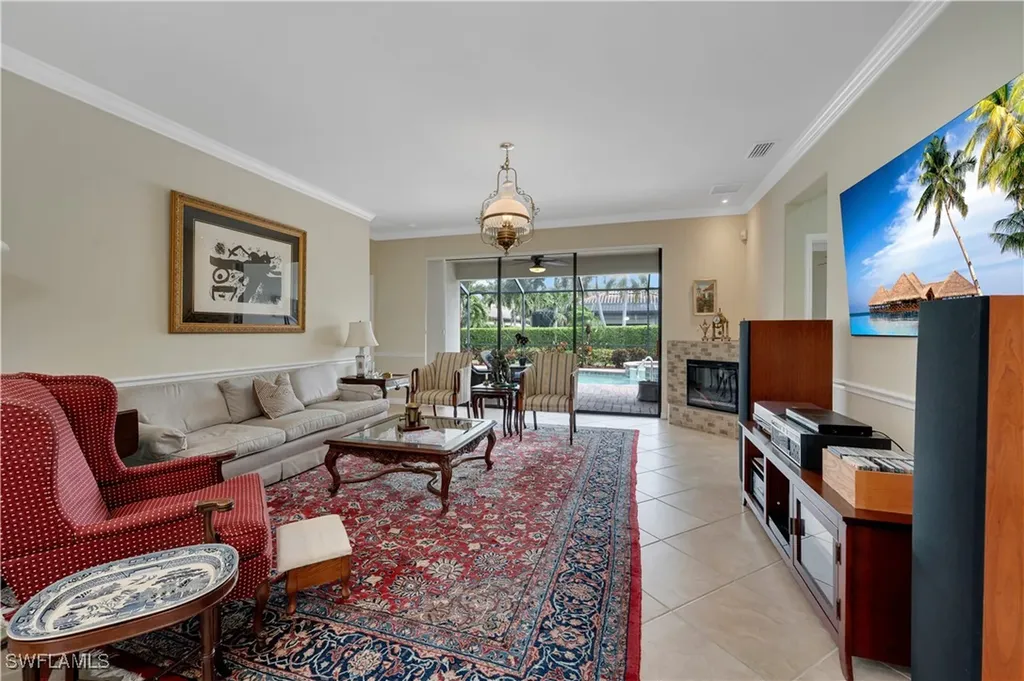 3926 Sapphire Way Naples FL 34114
