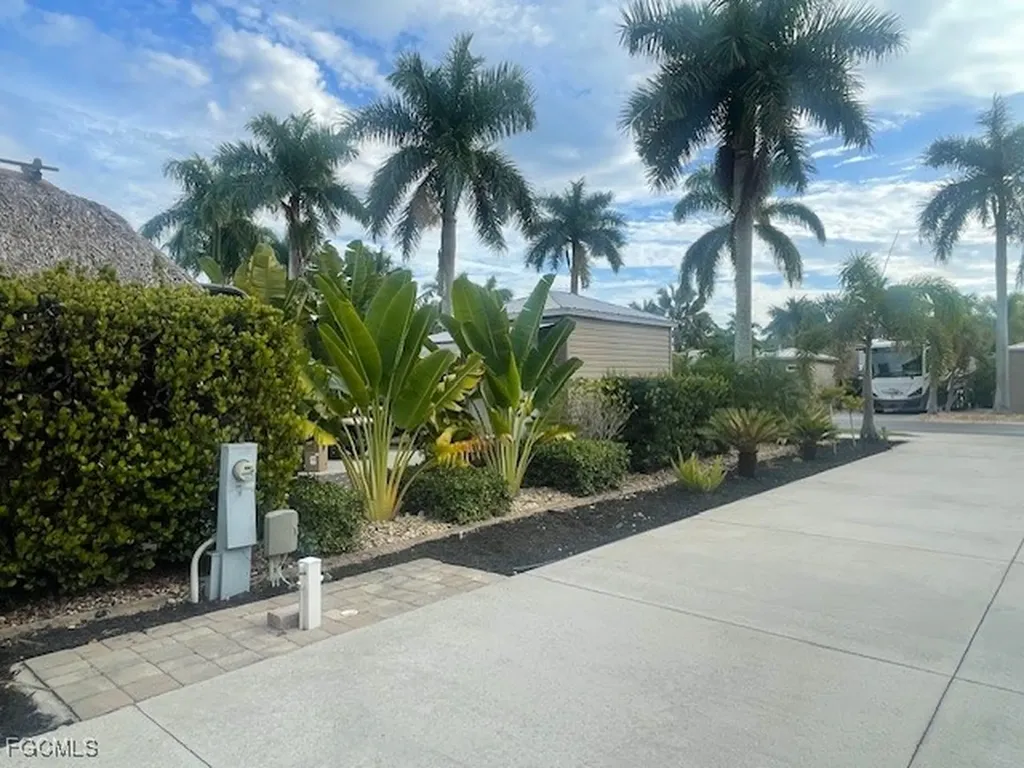 5114 Cypress Trail Resort Circle Fort Myers FL 33905