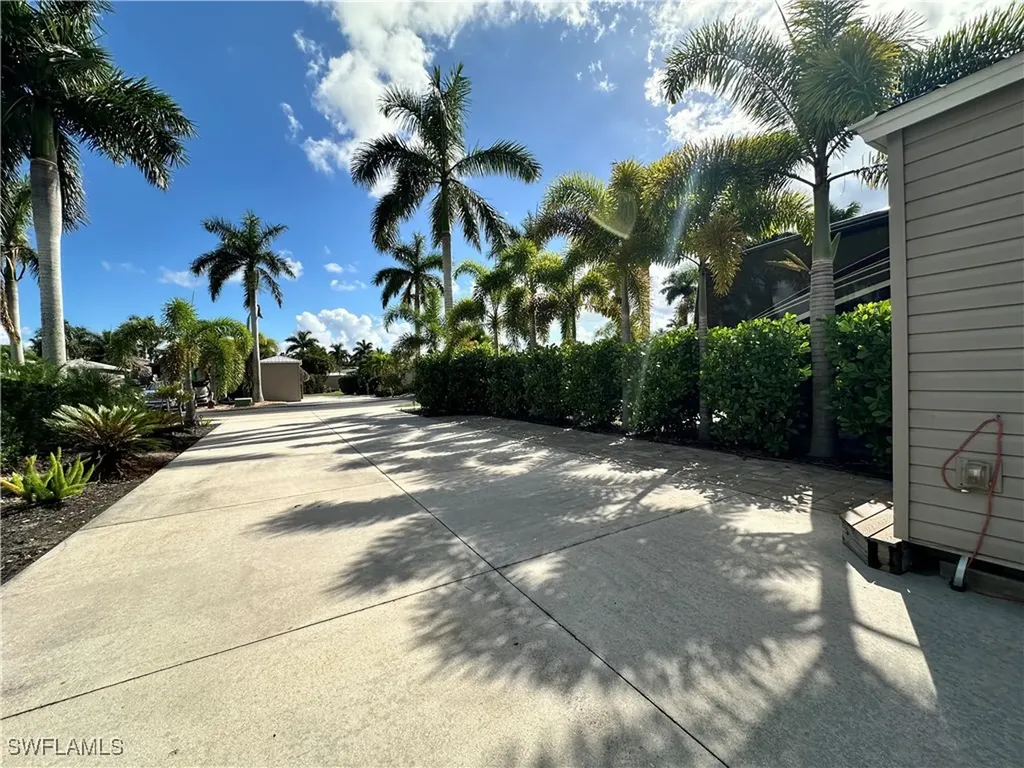 5114 Cypress Trail Resort Circle Fort Myers FL 33905