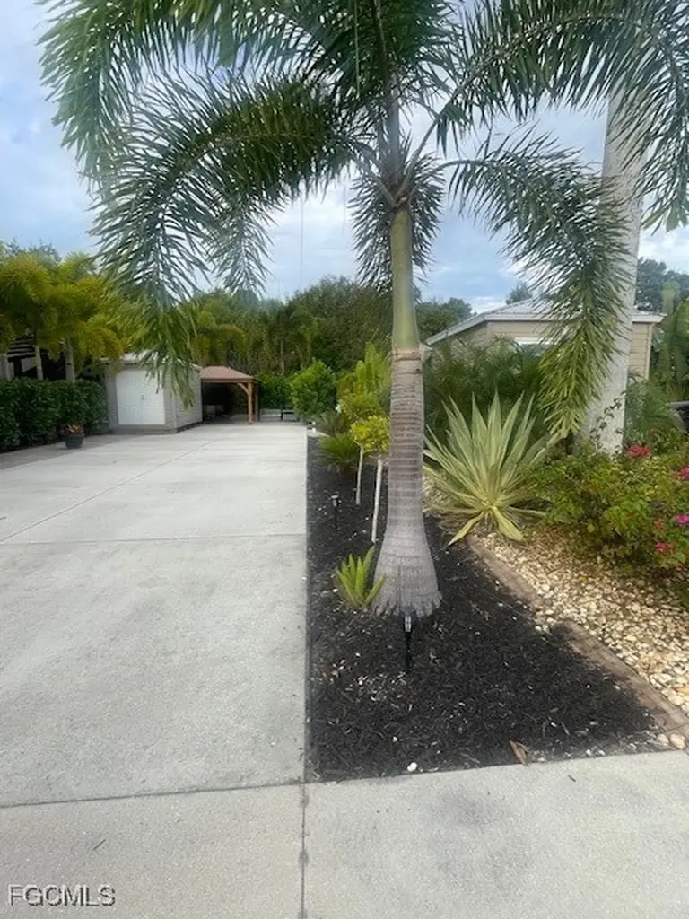 5114 Cypress Trail Resort Circle Fort Myers FL 33905