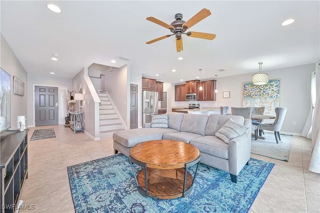 3786 Tilbor Circle Fort Myers FL 33916