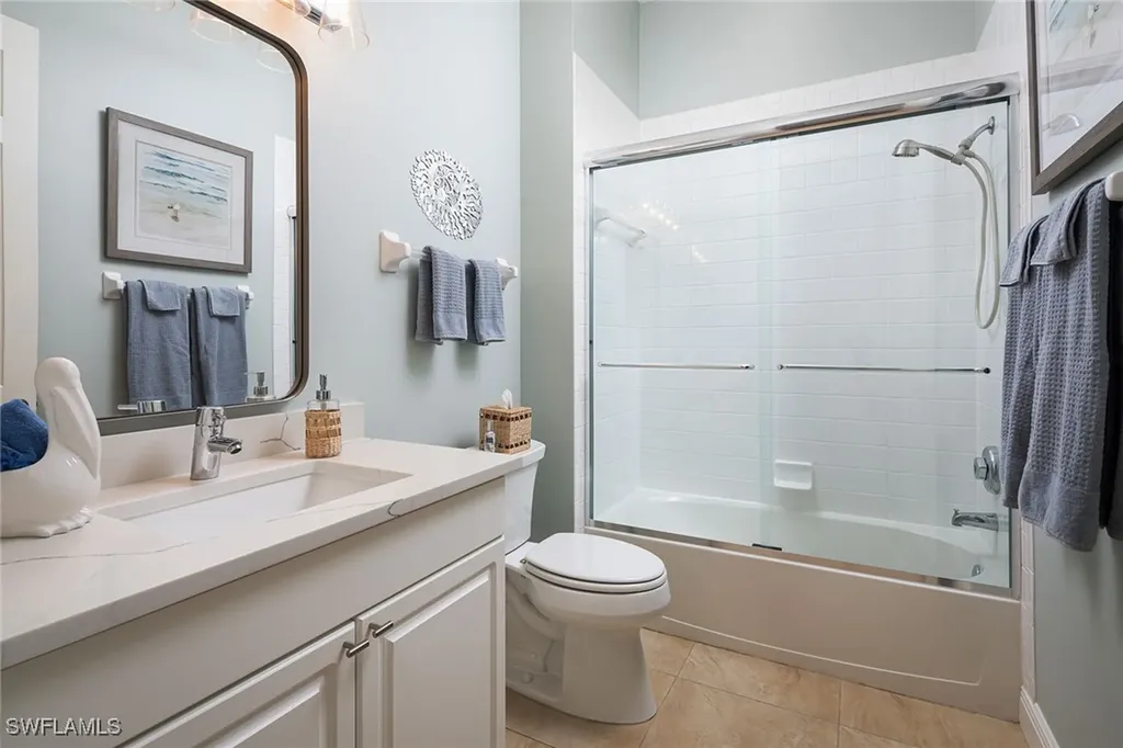 810 Breakaway Lane Naples FL 34108