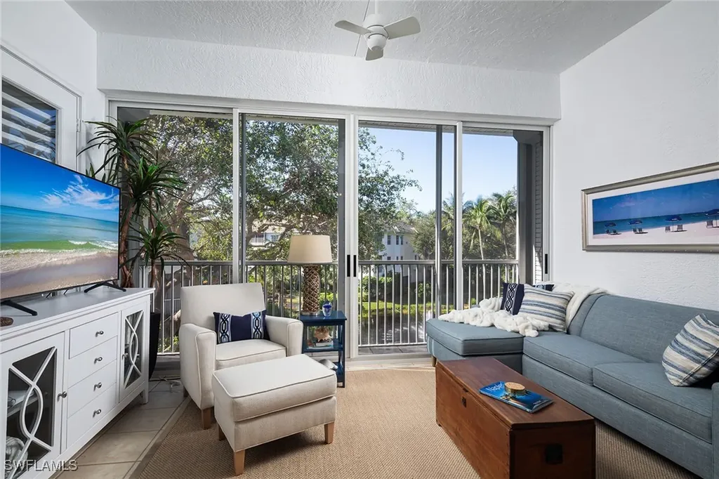 810 Breakaway Lane Naples FL 34108