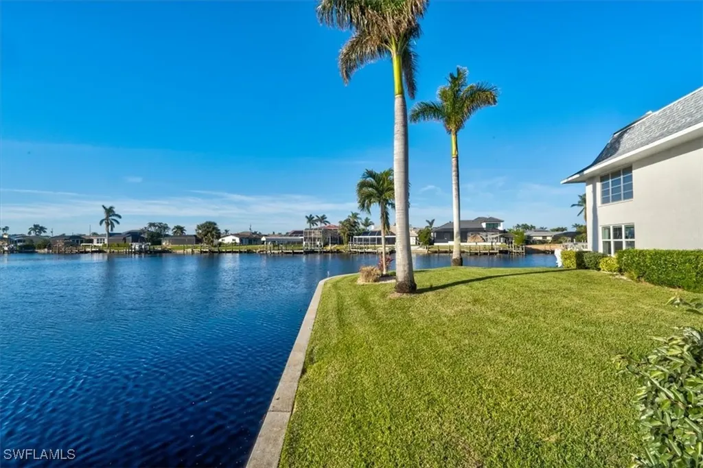 4104 SE 18th Avenue Cape Coral FL 33904