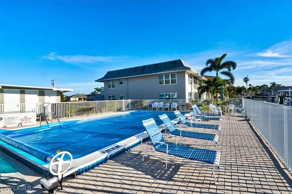 4104 SE 18th Avenue Cape Coral FL 33904