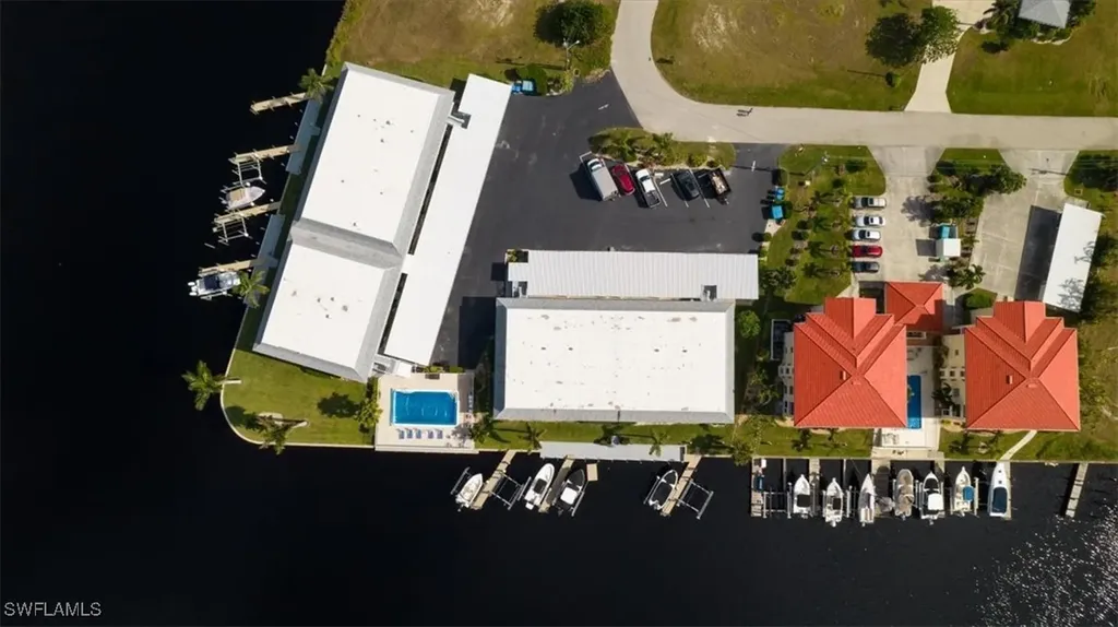 4104 SE 18th Avenue Cape Coral FL 33904