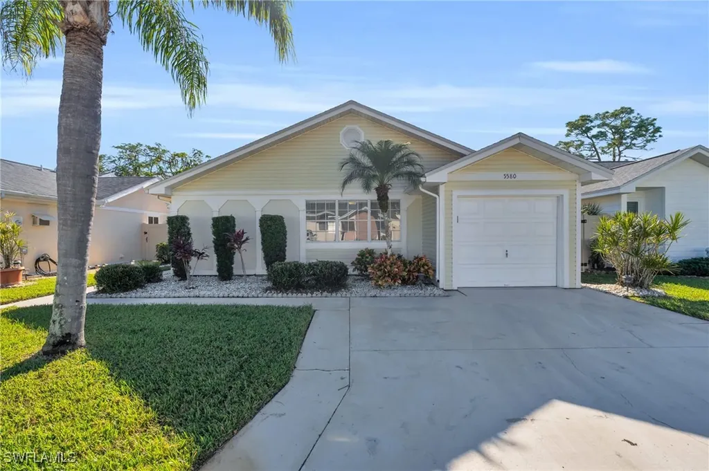 5580 Longleaf Drive North Fort Myers FL 33917
