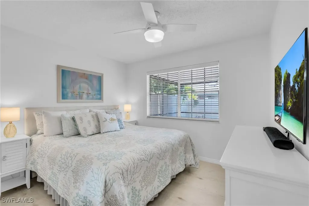 5580 Longleaf Drive North Fort Myers FL 33917