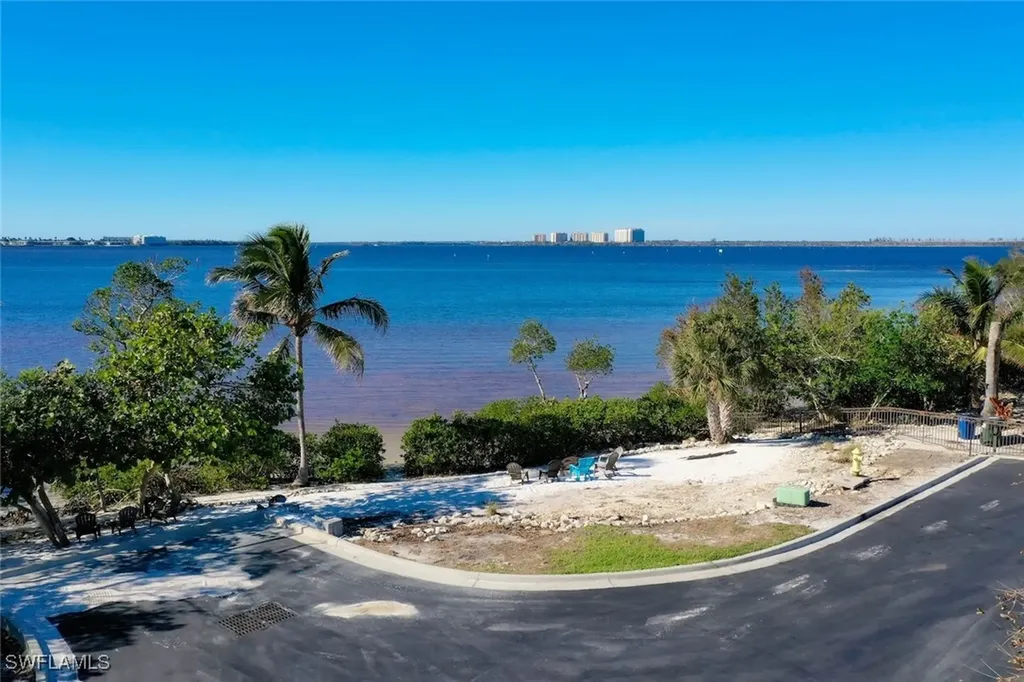 15929 Tropical Breeze Drive Fort Myers FL 33908