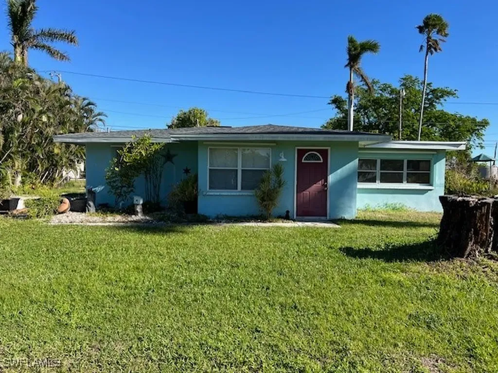 5428 Avenue C Bokeelia FL 33922