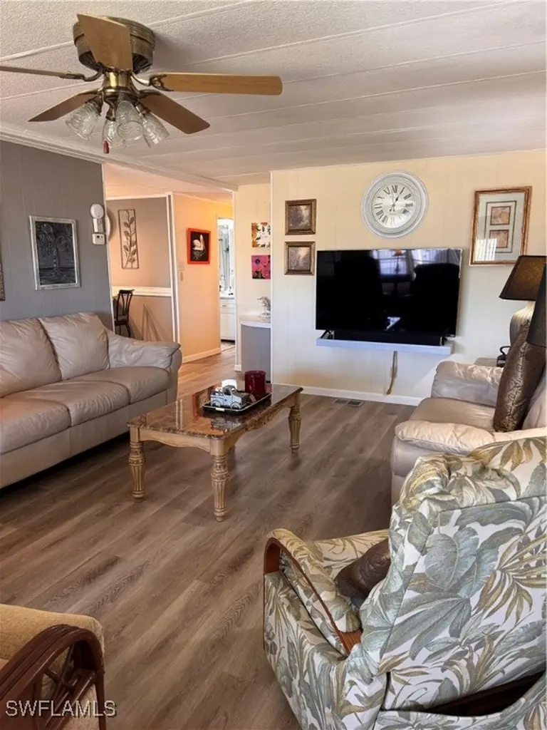 264 Shoreland Drive Fort Myers FL 33905