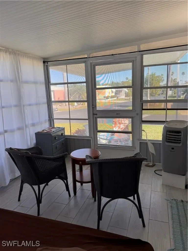 264 Shoreland Drive Fort Myers FL 33905