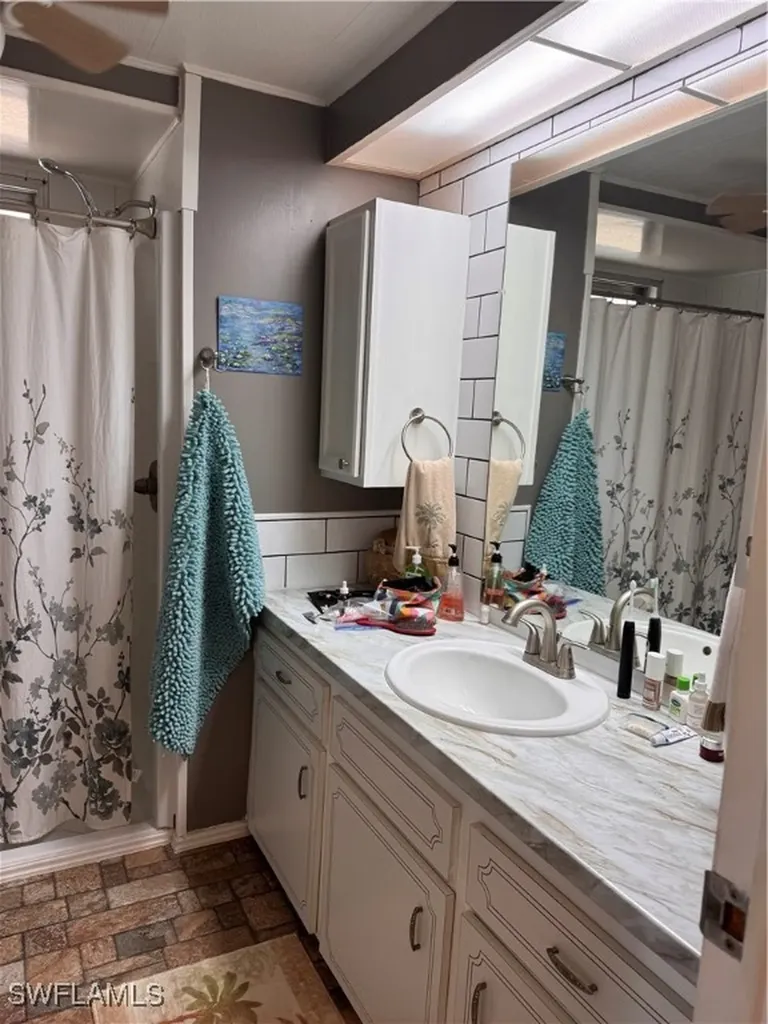 264 Shoreland Drive Fort Myers FL 33905