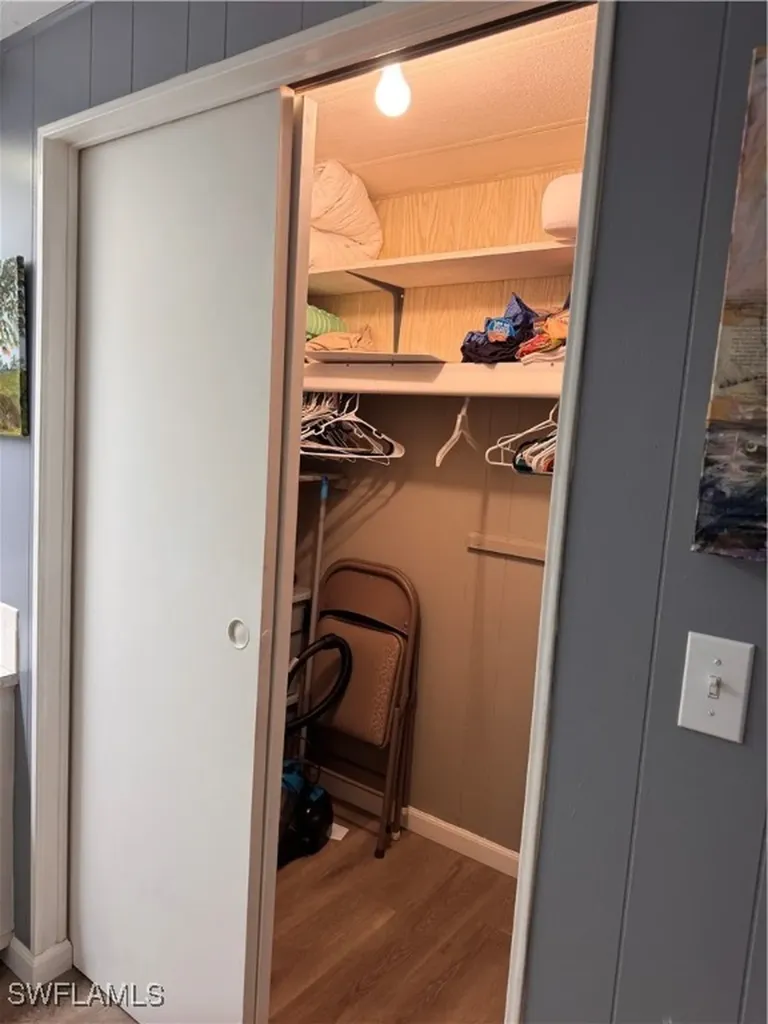 264 Shoreland Drive Fort Myers FL 33905