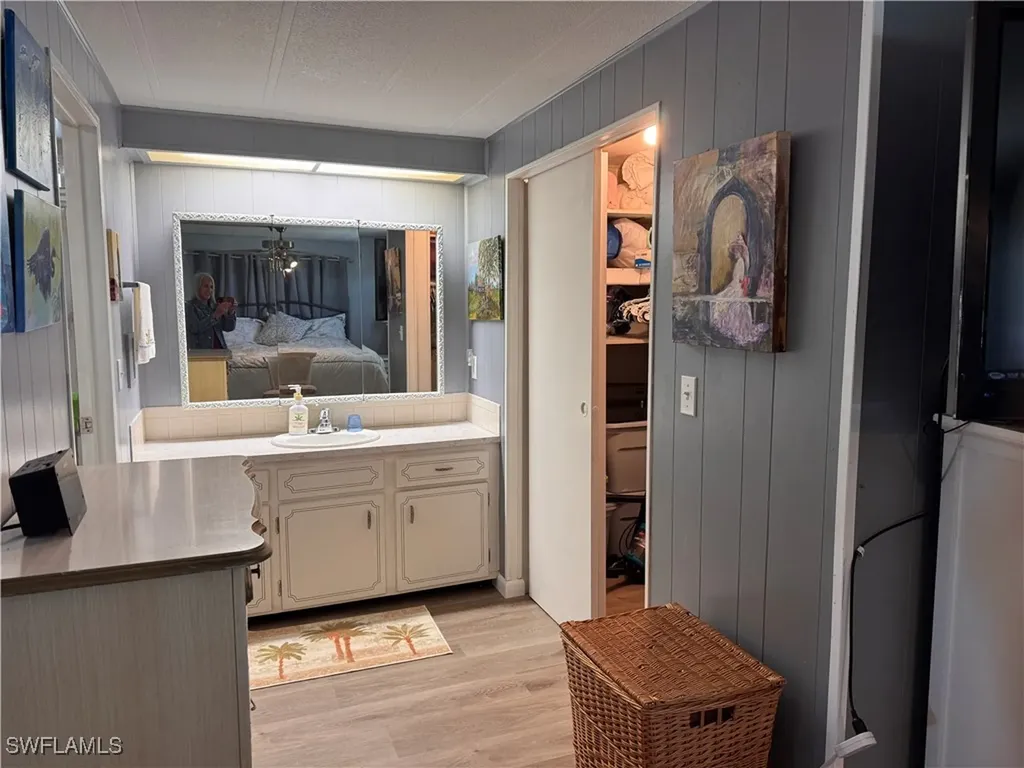 264 Shoreland Drive Fort Myers FL 33905