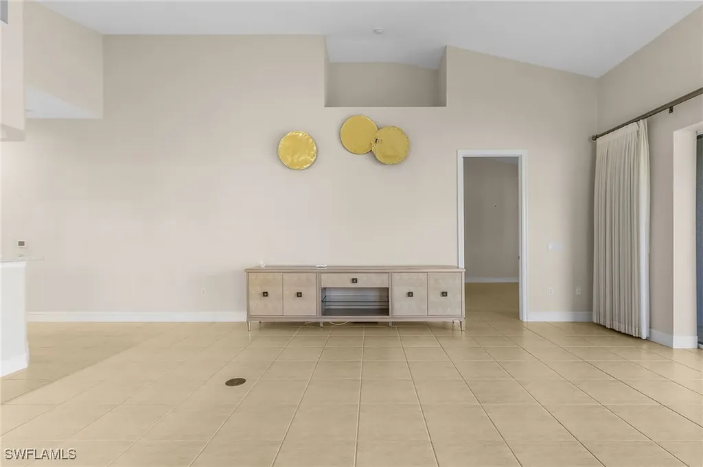 4970 Westchester Court Naples FL 34105