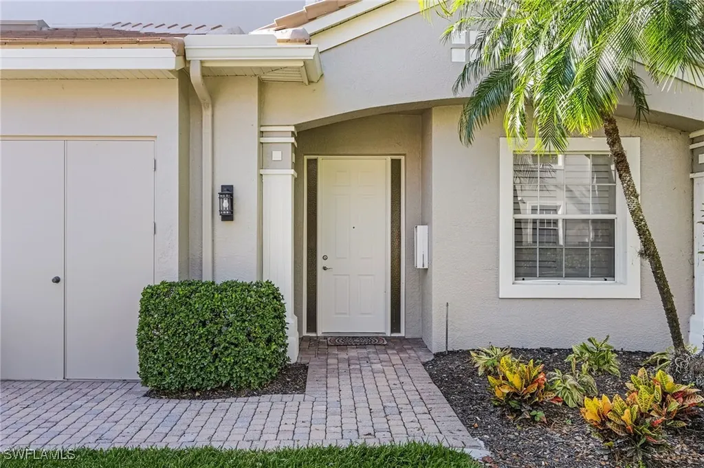 4970 Westchester Court Naples FL 34105