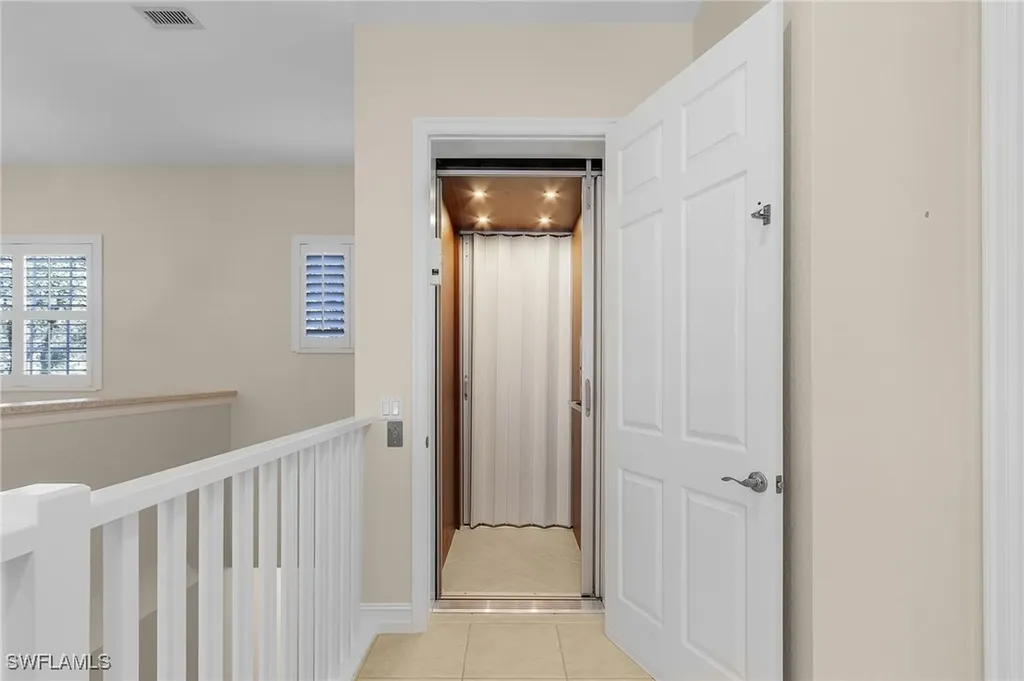 4970 Westchester Court Naples FL 34105