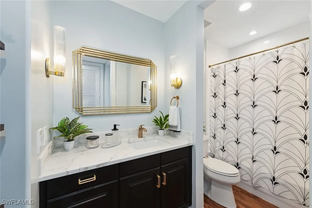 570 El Camino Real Naples FL 34119