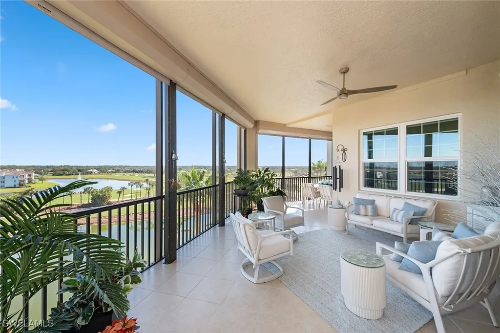 570 El Camino Real Naples FL 34119