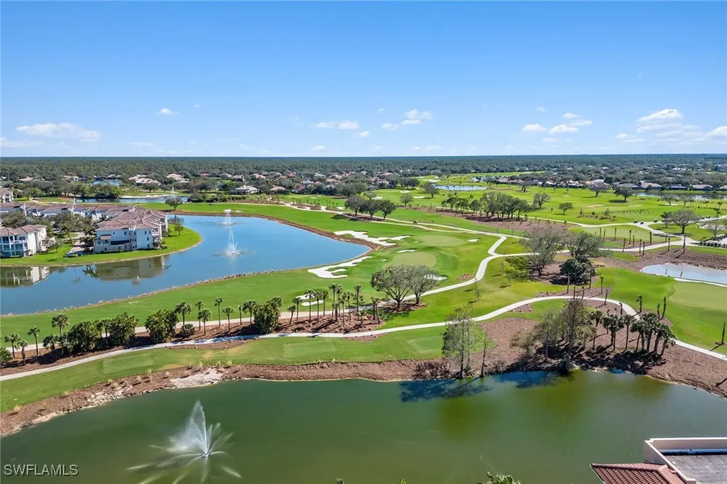 570 El Camino Real Naples FL 34119