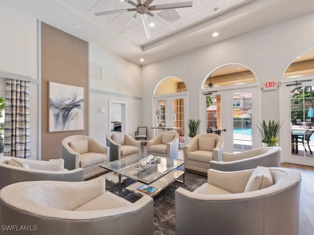 570 El Camino Real Naples FL 34119