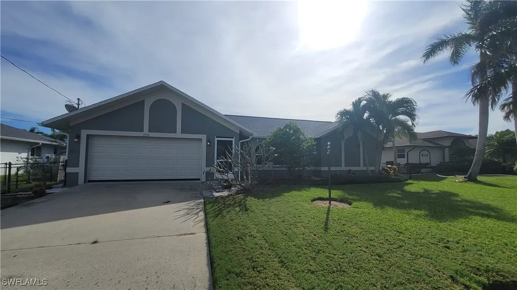 2714 SW 37th Street Cape Coral FL 33914