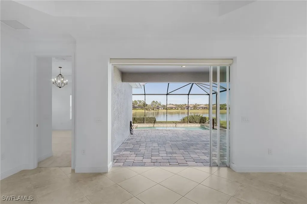 3728 Canopy Circle Naples FL 34120