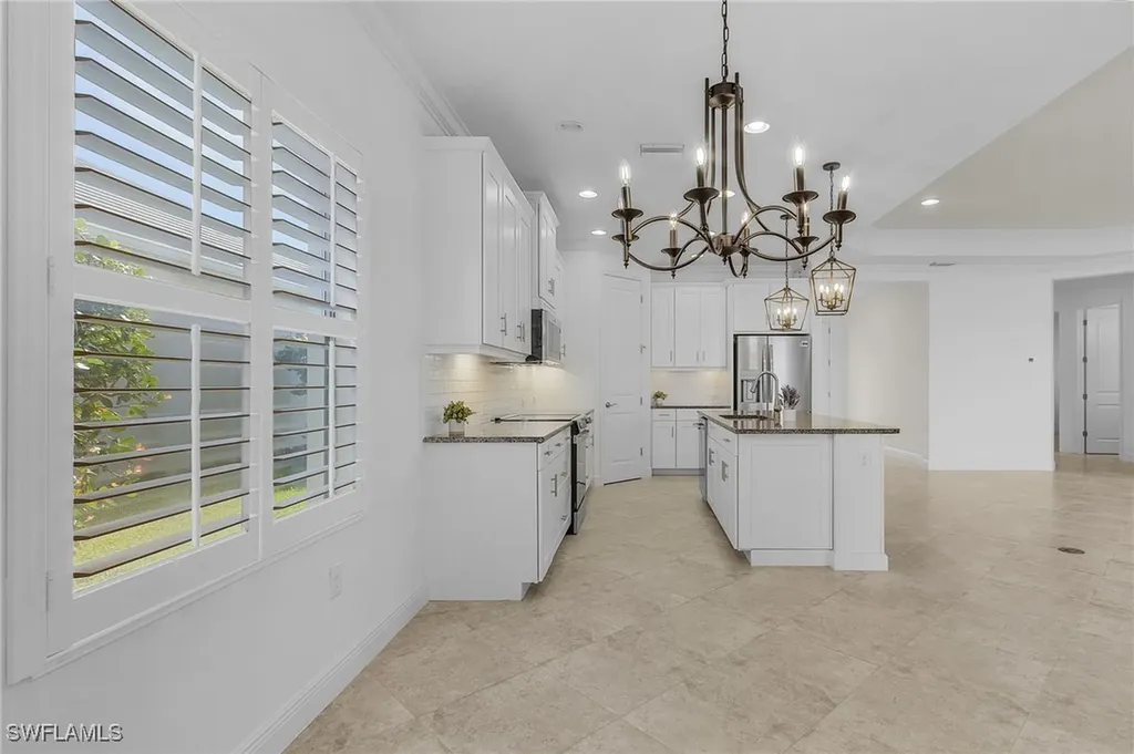 3728 Canopy Circle Naples FL 34120