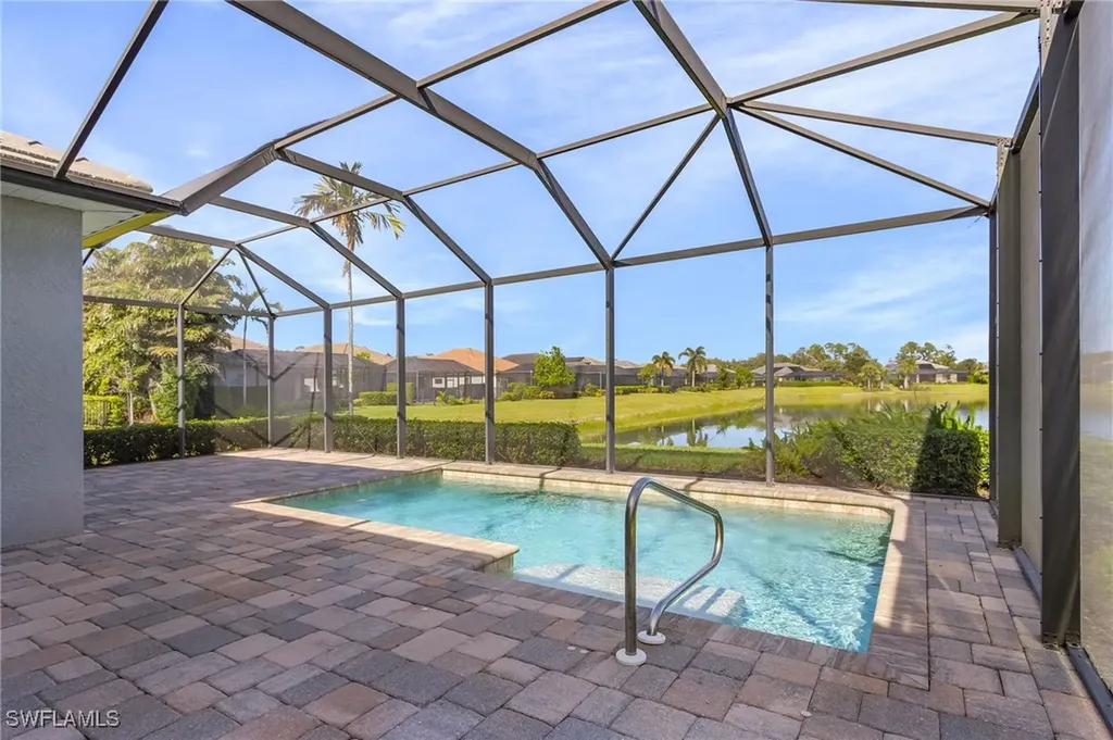 3728 Canopy Circle Naples FL 34120