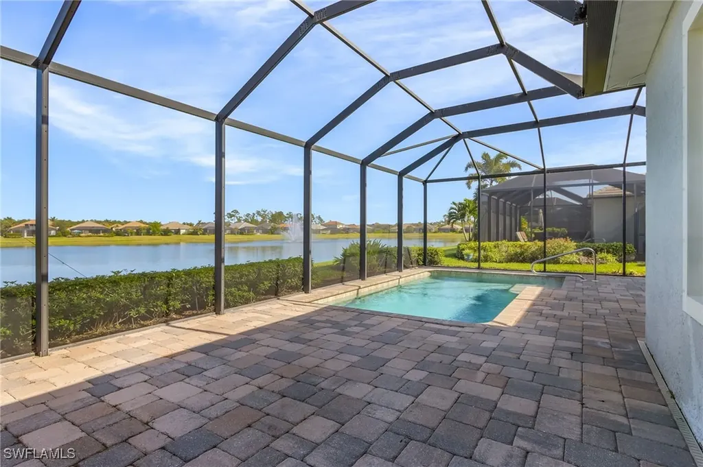 3728 Canopy Circle Naples FL 34120