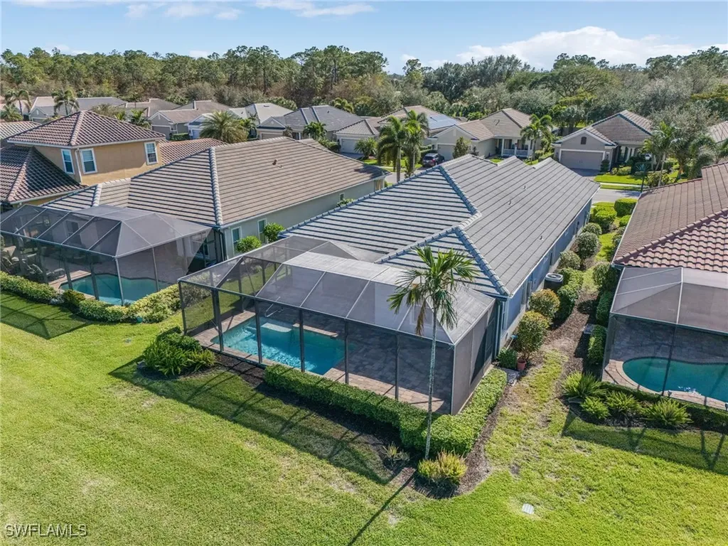 3728 Canopy Circle Naples FL 34120