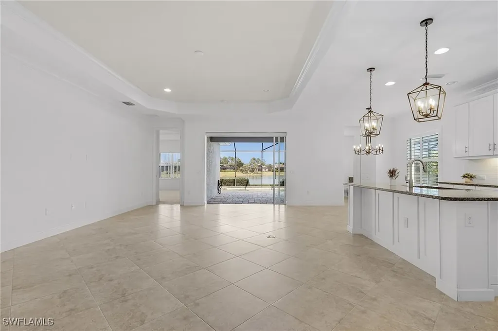 3728 Canopy Circle Naples FL 34120