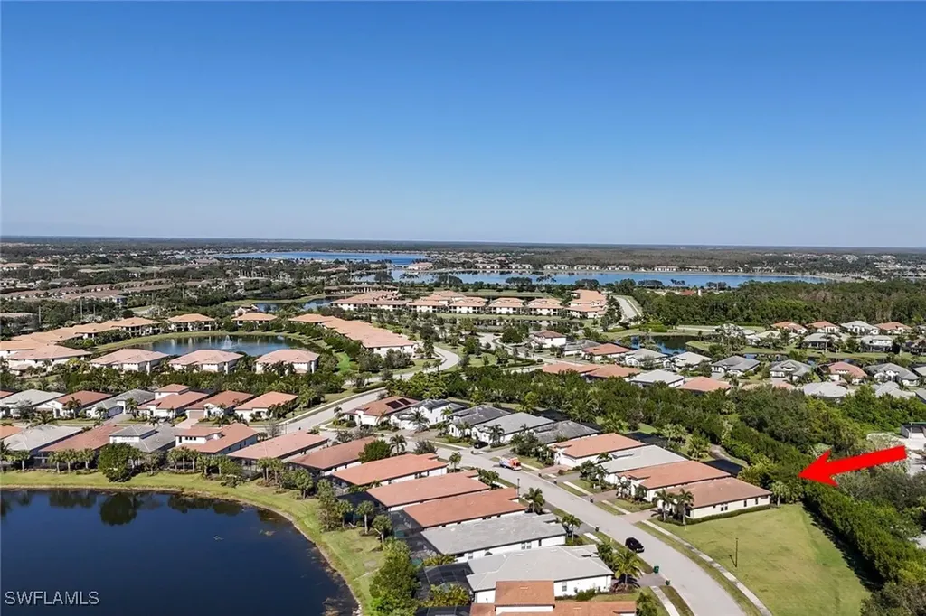 1999 Mustique Street Naples FL 34120