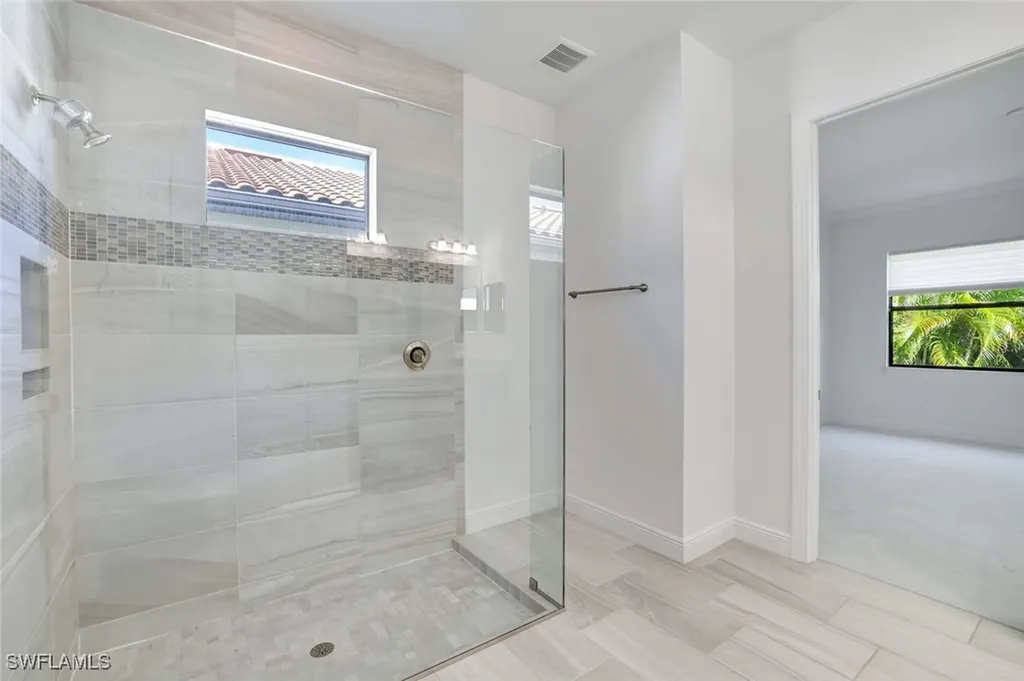 1999 Mustique Street Naples FL 34120