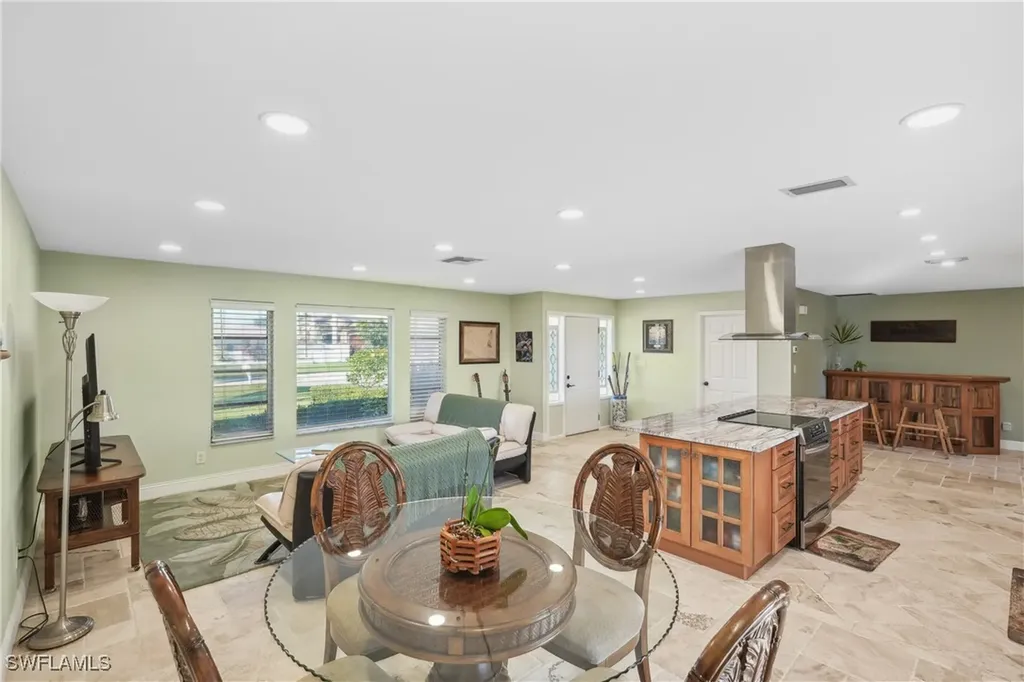 5219 Seminole Court Cape Coral FL 33904