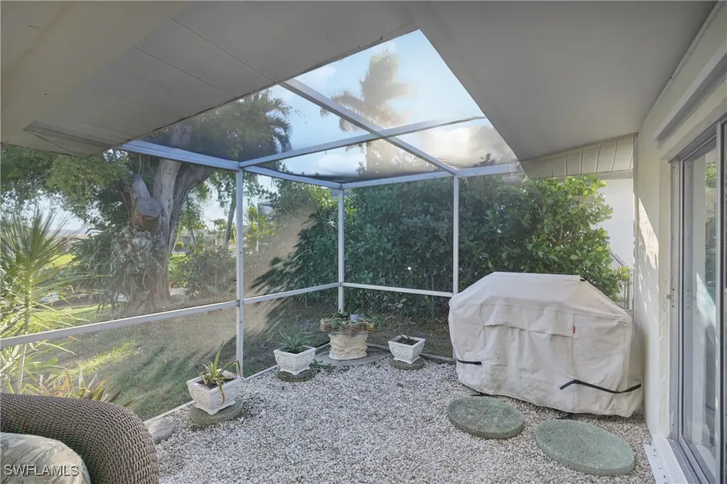 5219 Seminole Court Cape Coral FL 33904