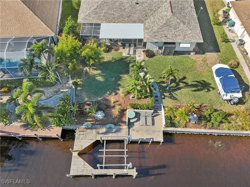 5219 Seminole Court Cape Coral FL 33904