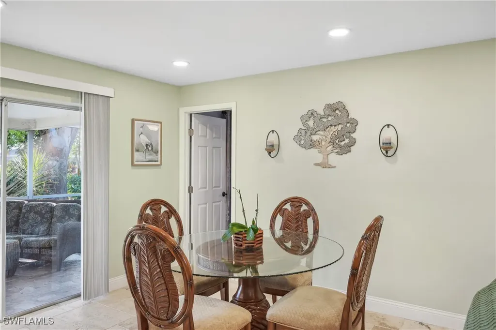 5219 Seminole Court Cape Coral FL 33904