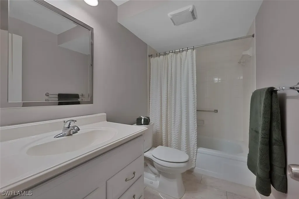 4372 27th Court SW Naples FL 34116