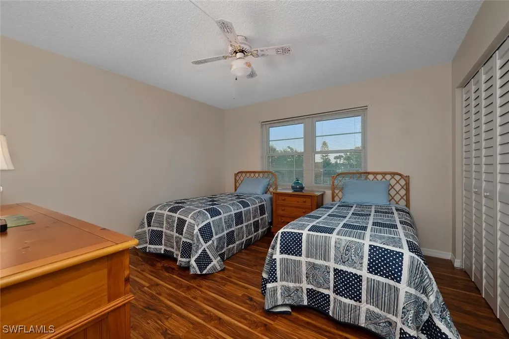 4372 27th Court SW Naples FL 34116