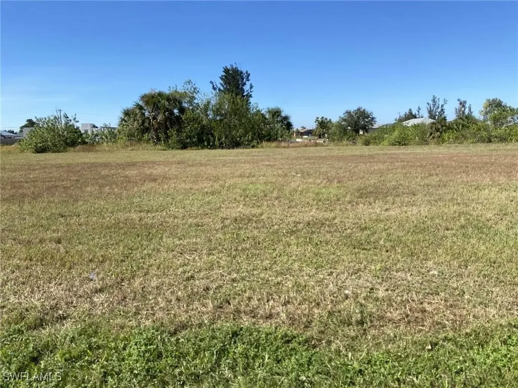 1726 NE 6th Avenue Cape Coral FL 33909