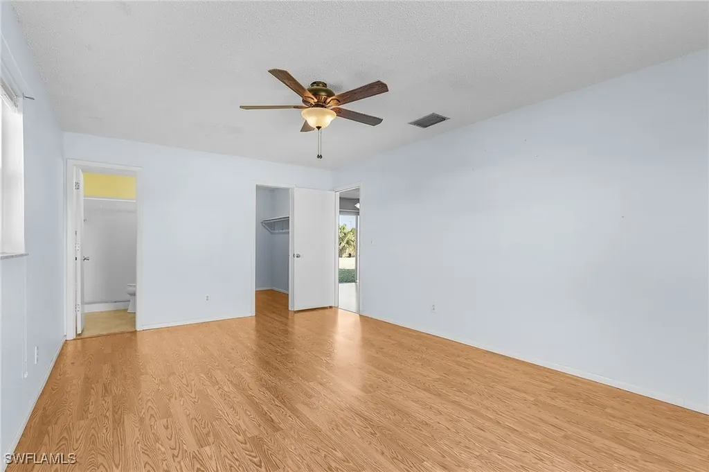 2017 NE 15th Place Cape Coral FL 33909